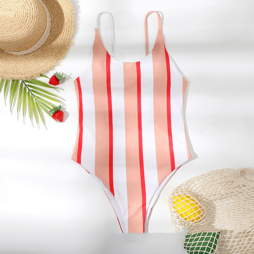 One-piece bikini, slim-fit striped swimsuit