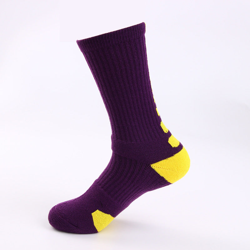 Chaussettes de sport classiques hautes, épaisses et antidérapantes.