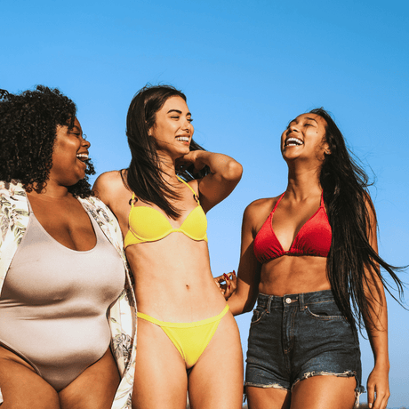 Maillots de bain pour femmes pour tous les âges et de toutes tailles.