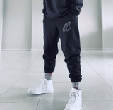 Bas