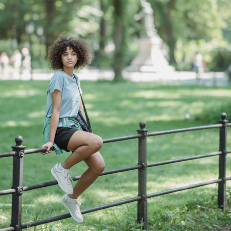 vêtements de la mode et de sport pour junior et enfants